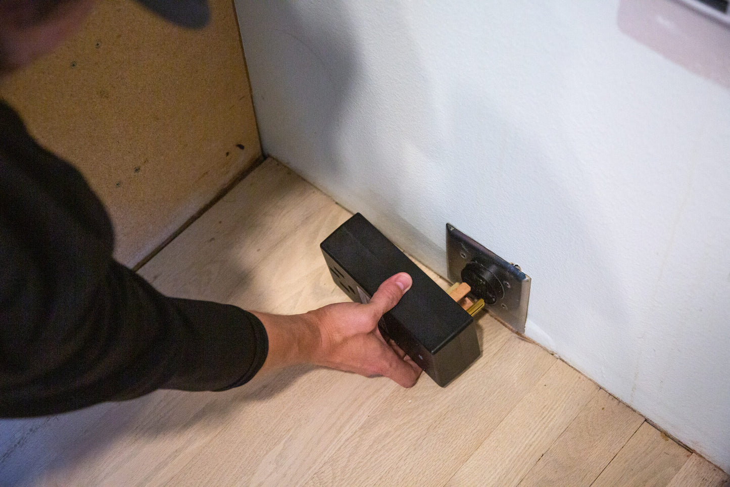 Installing FireAvert is incredibly simple